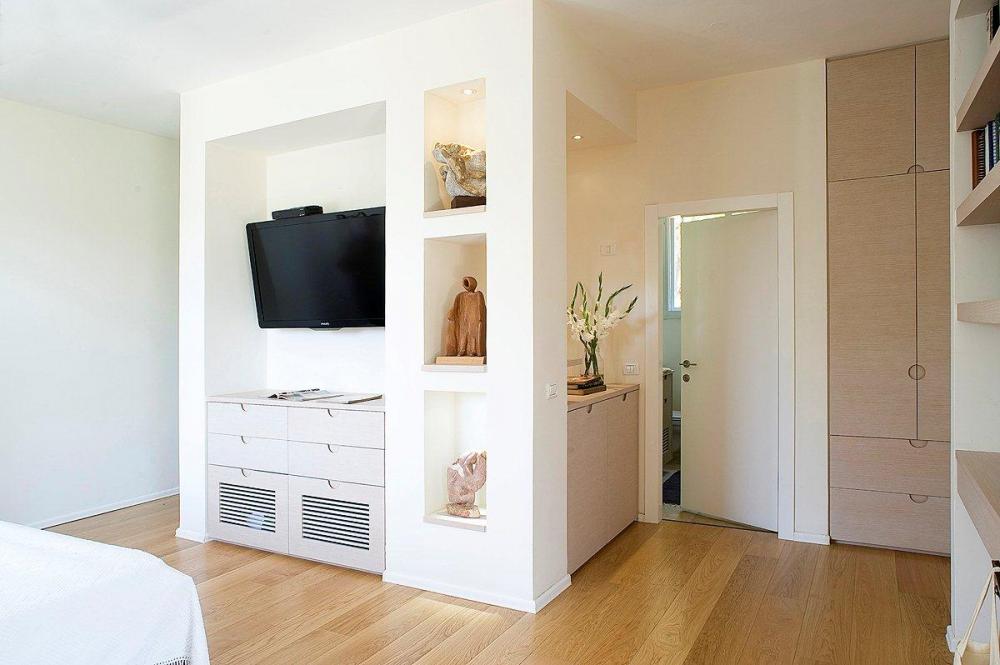 כניסה לחדר רחצה