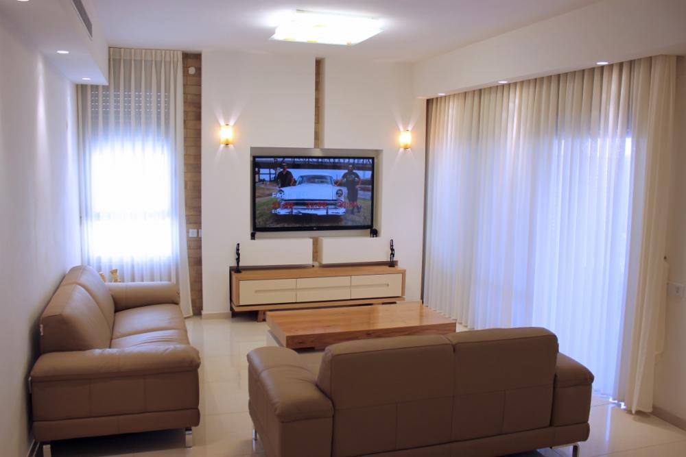 עיצוב סלון בדירת יוקרה