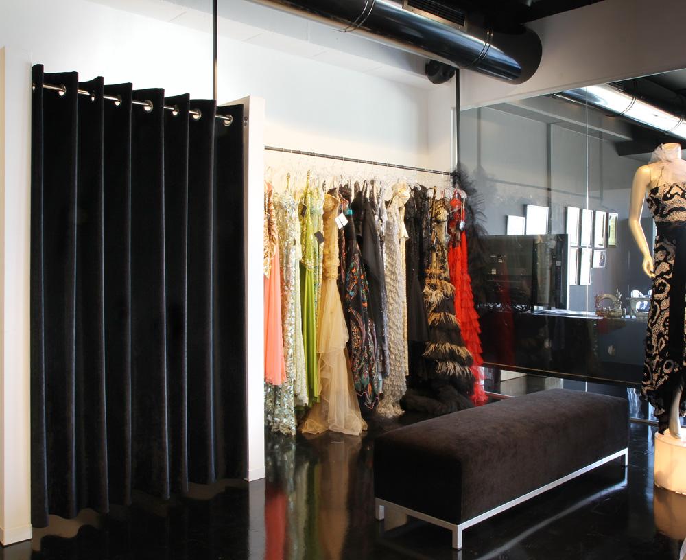 גלית לוי- חנות שמלות