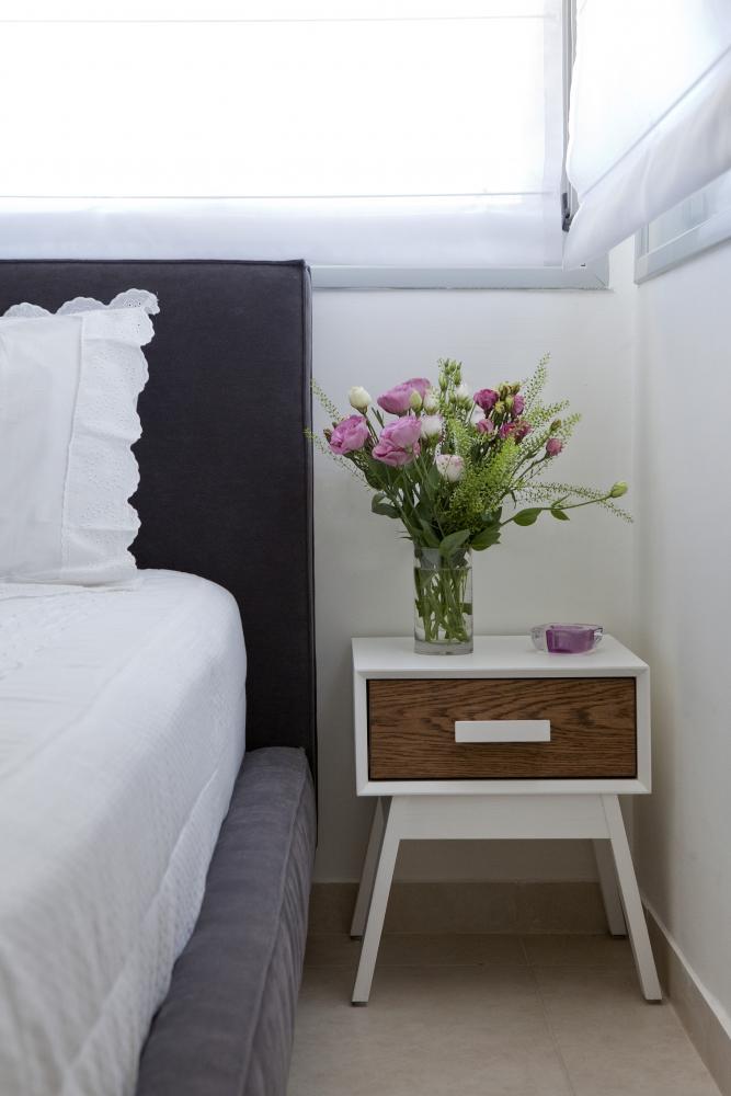 פינה בחדר השינה