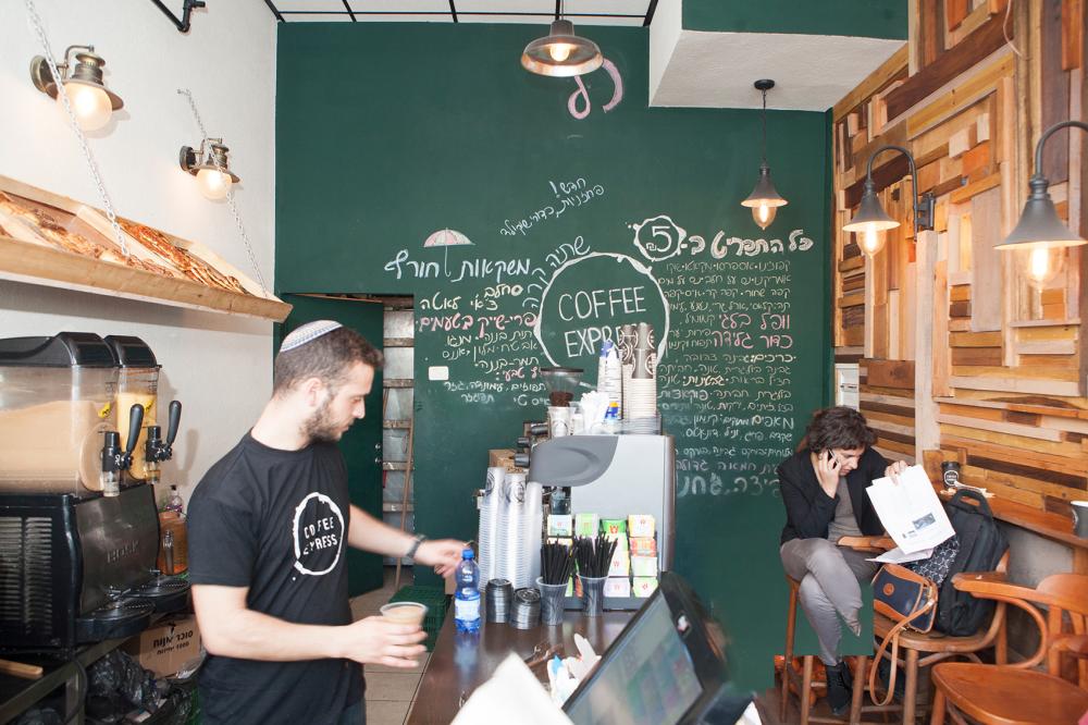 עיצוב בית קפה בתל אביב