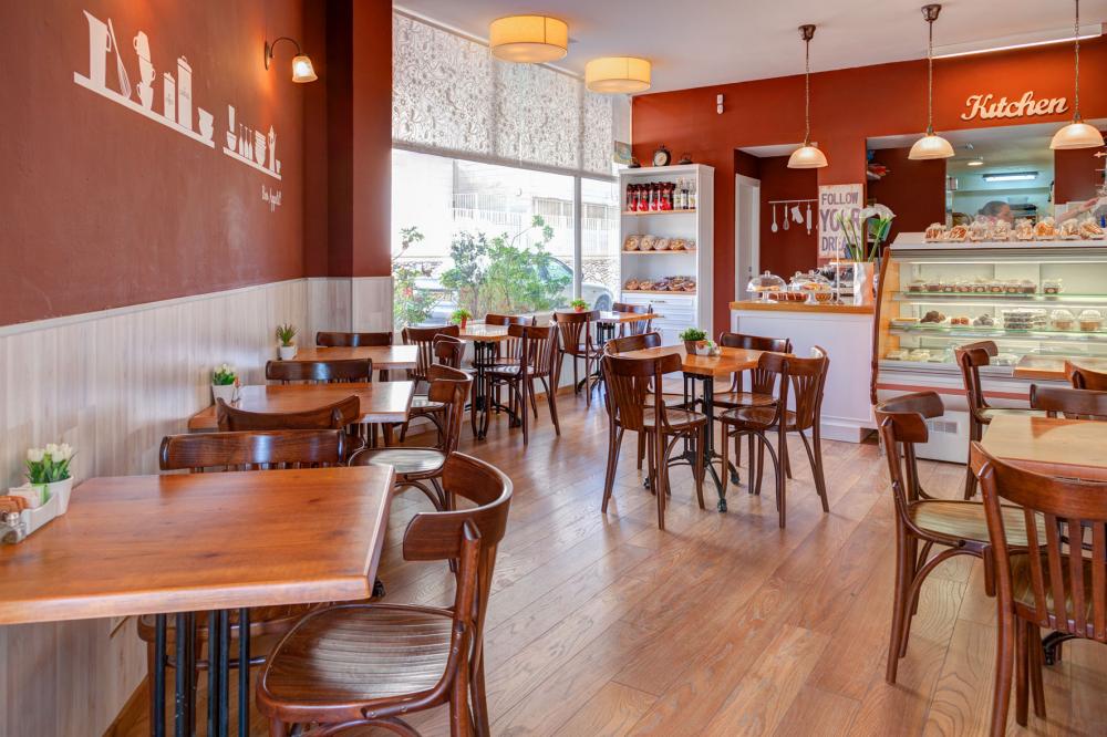 "מגדה" בית קפה בהוד השרון