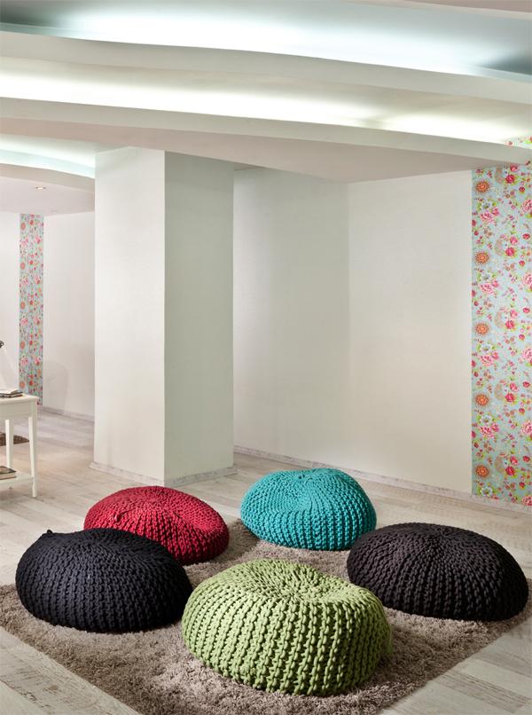 מבט נוסף לכניסה