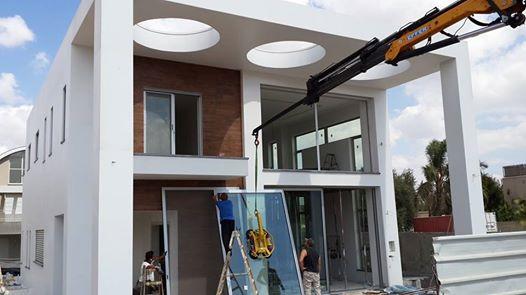 ויטרינות ממש ממש כבדות..!