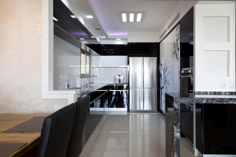 כניסה למטבח