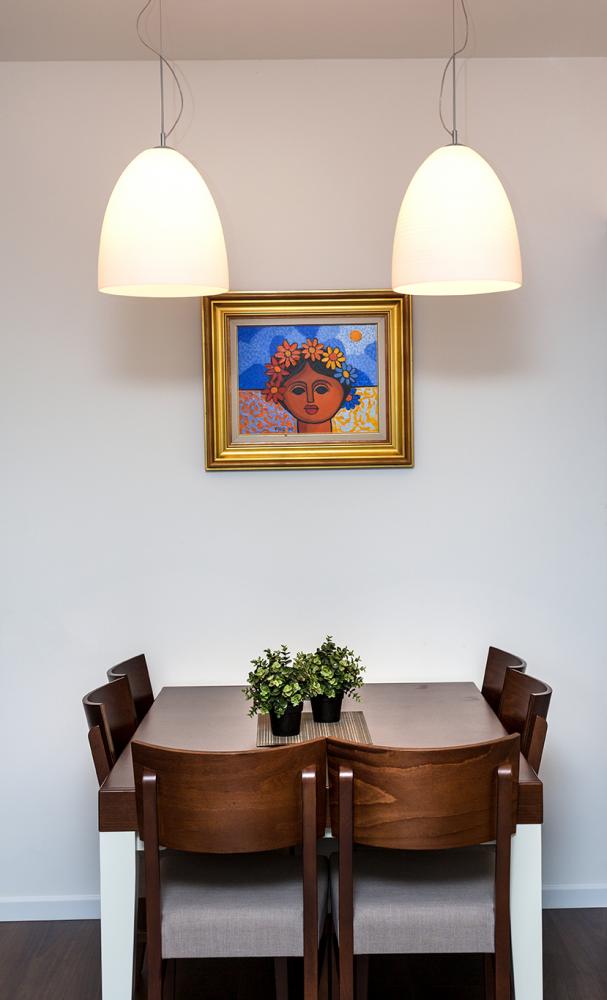 מבט אל פינת האוכל