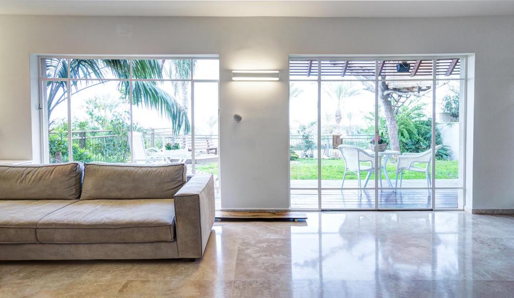 צילום בית פרטי לשרון אייגר