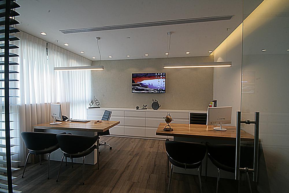 תכנון ועיצוב משרדי נדלן