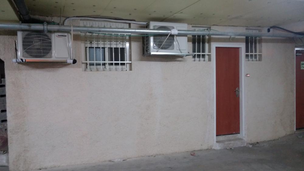 הכניסה ליחידה מהחניון