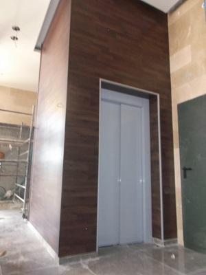 פרקטים בלובי כניסה לבניין - יורם פרקט