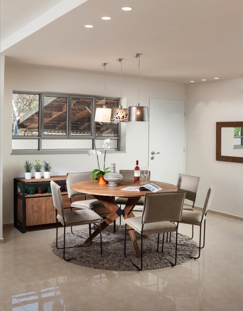 אחרי - פינת אוכל