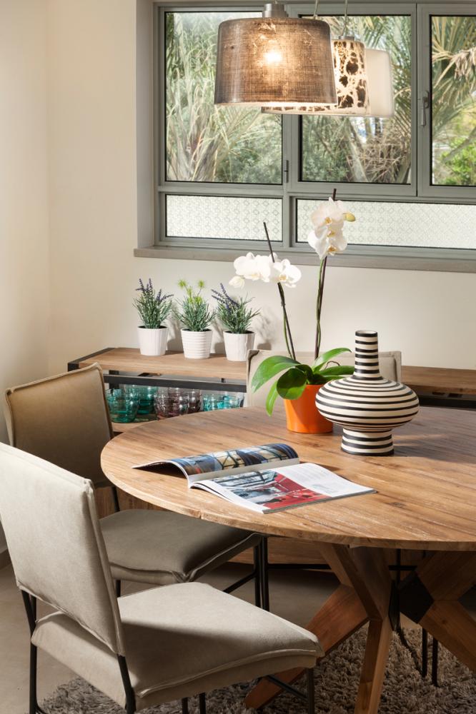 אחרי - פינת אוכל תקריב