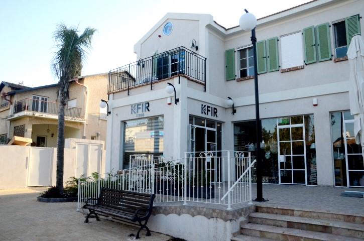 תכנון ועיצוב מספרה בסגנון רטרו