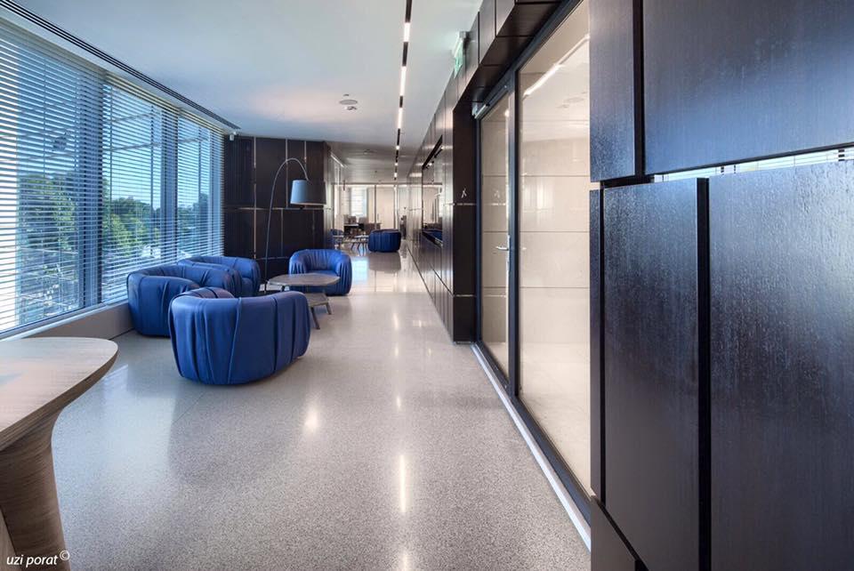 אדמה ולוגיסטיק