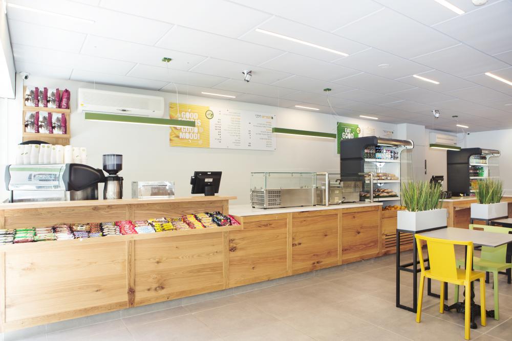 מעצבת קפיטריה דנה שקד