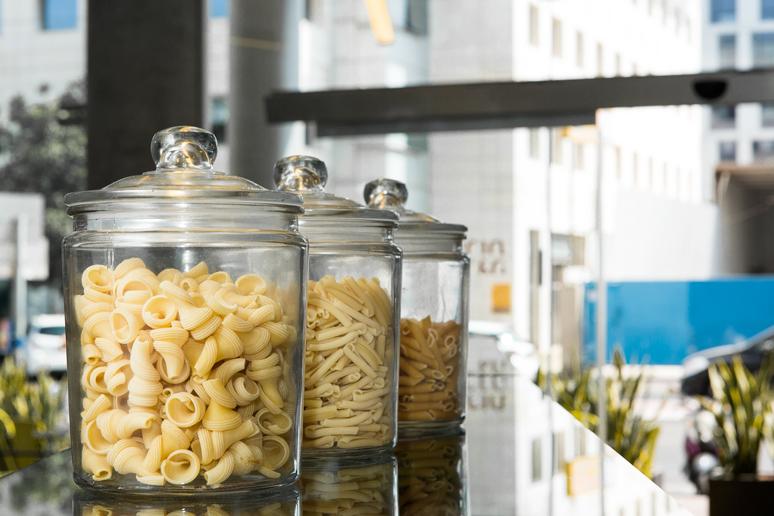 מעצבת פנים דנה שקד