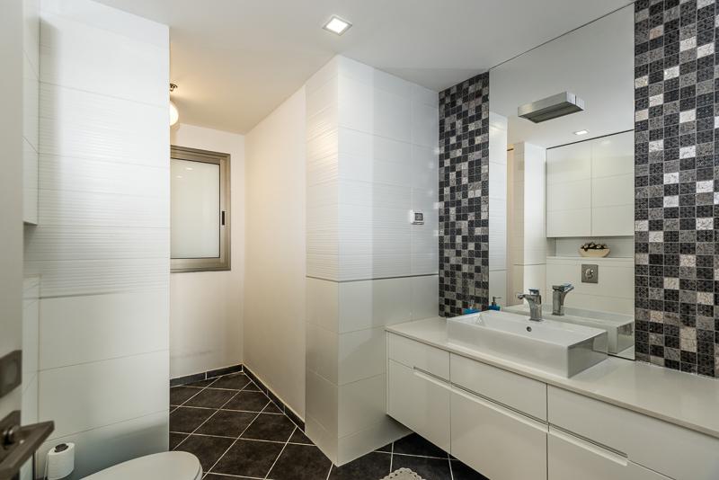 חדר רחצה כללי