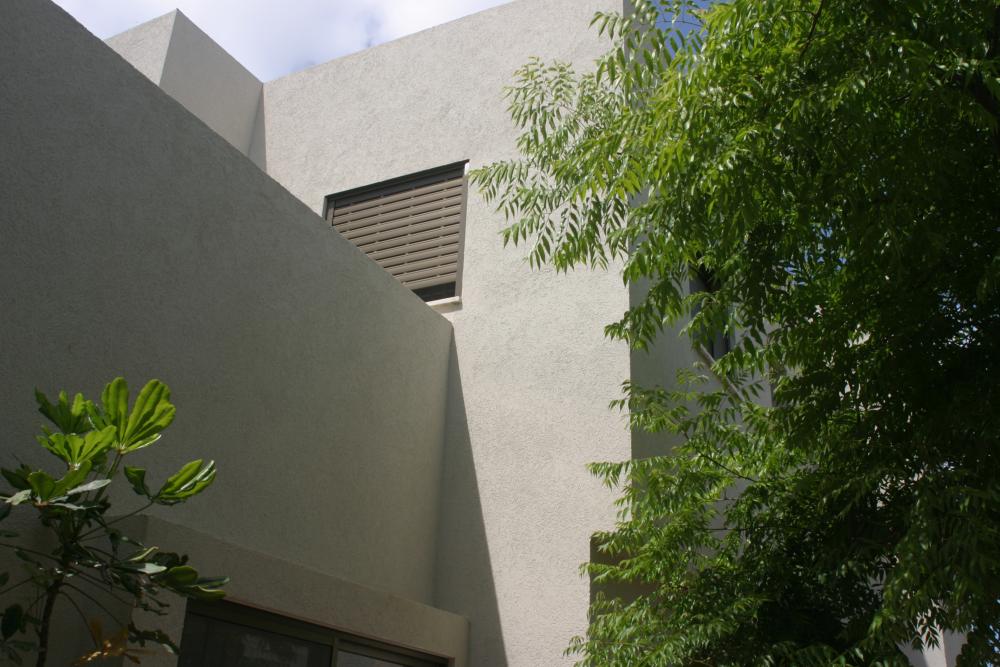 מבט לחזית אחורית