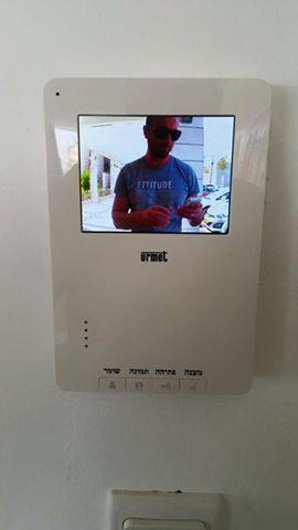 מסך אינטרקום 4 אינצ'