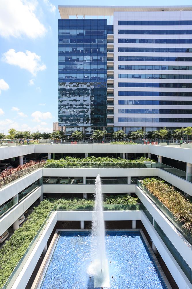 מתחם עזריאלי חולון