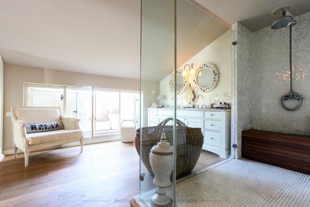 צילום עיצוב פנים: ביתה של רונית יודקביץ