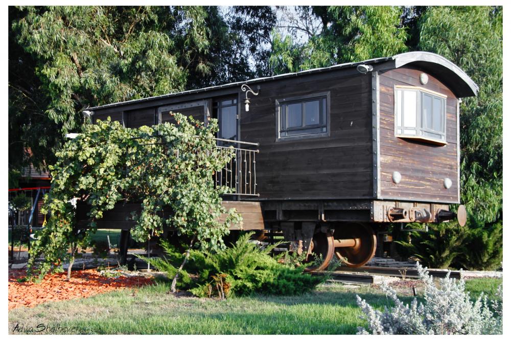 מבט למרפסת צד