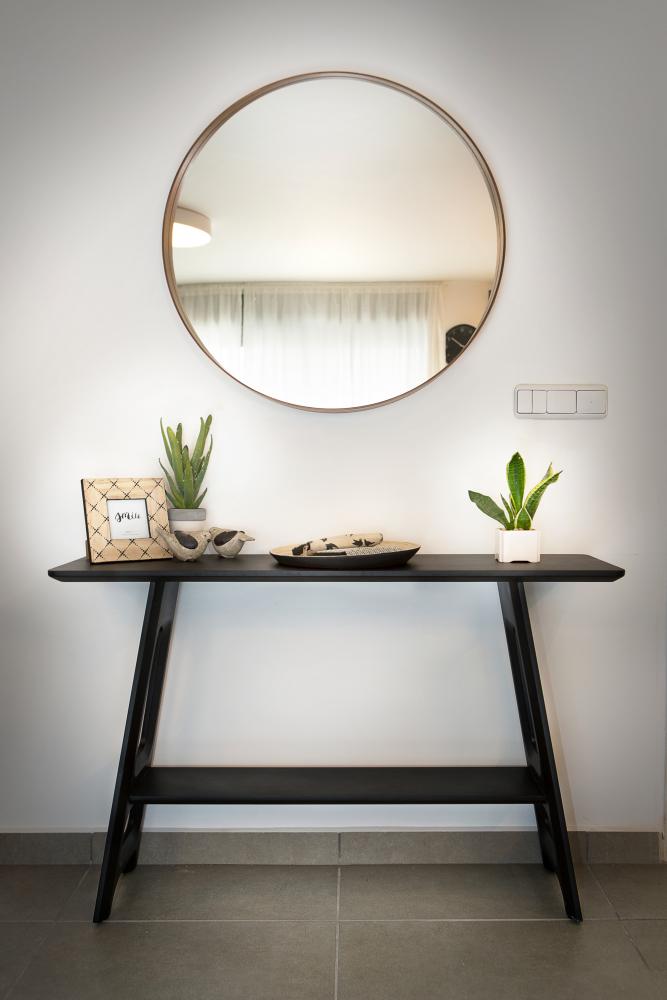 עיצוב מבואת כניסה דירת קבלן