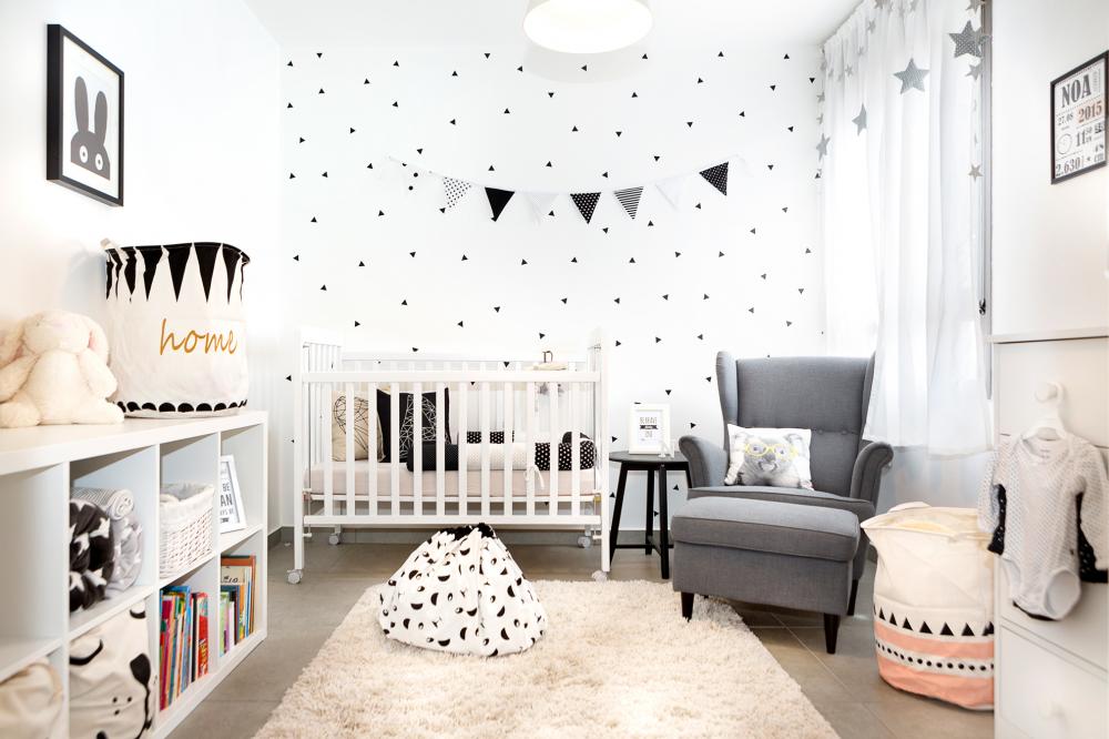 עיצוב חדר תינוקת שחור לבן