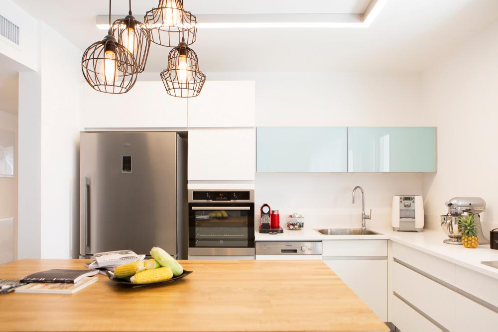 עיצוב מטבח מודרני על ידי דנה שקד