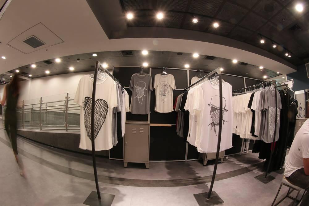 עמדות מעצבים מודולריות