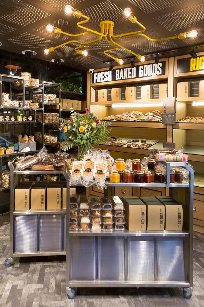 עיצוב מאפיה - דנה שקד - מעצבת פנים