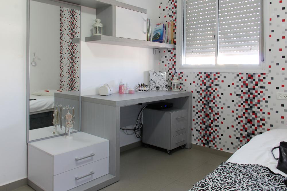 חדר ילדה בת 15