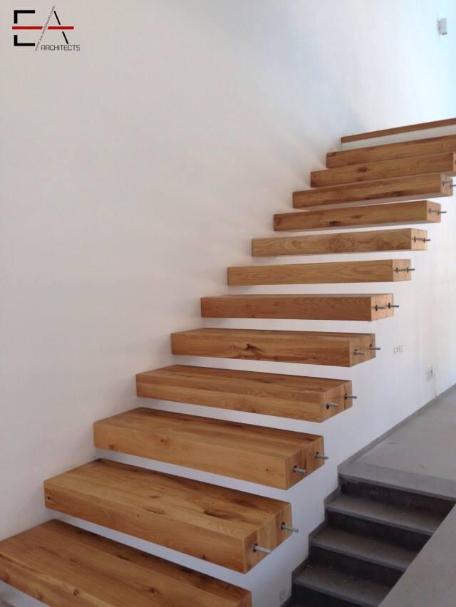 מדרגות מרחפות-בביצוע