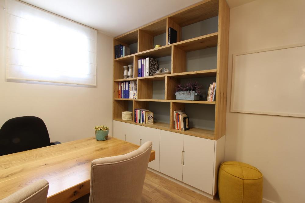 ספריה בנגרות מתוכננת וייחודית