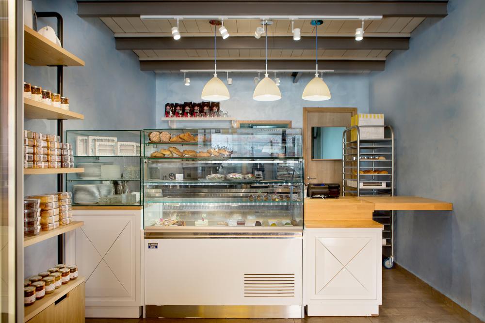 עיצוב בית קפה פטיסרי דנה שקד