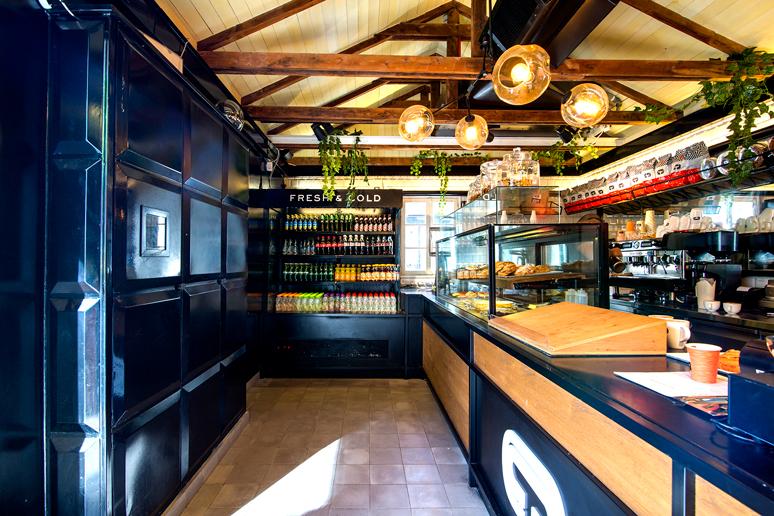 עיצוב בית קפה דנה שקד מעצבת פנים