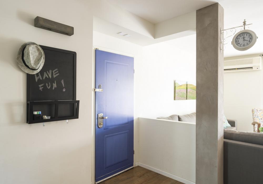 הכניסה לבית