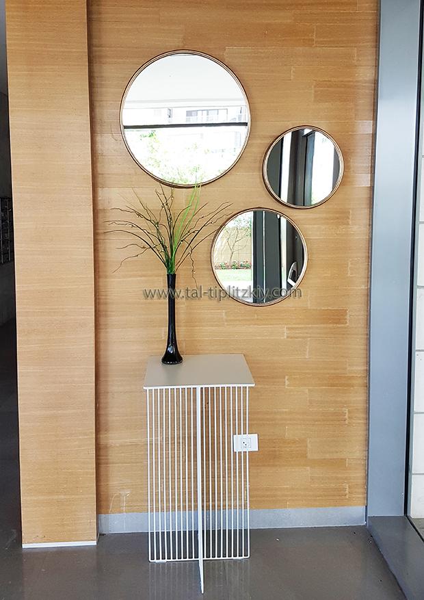 קונסולה והמראות