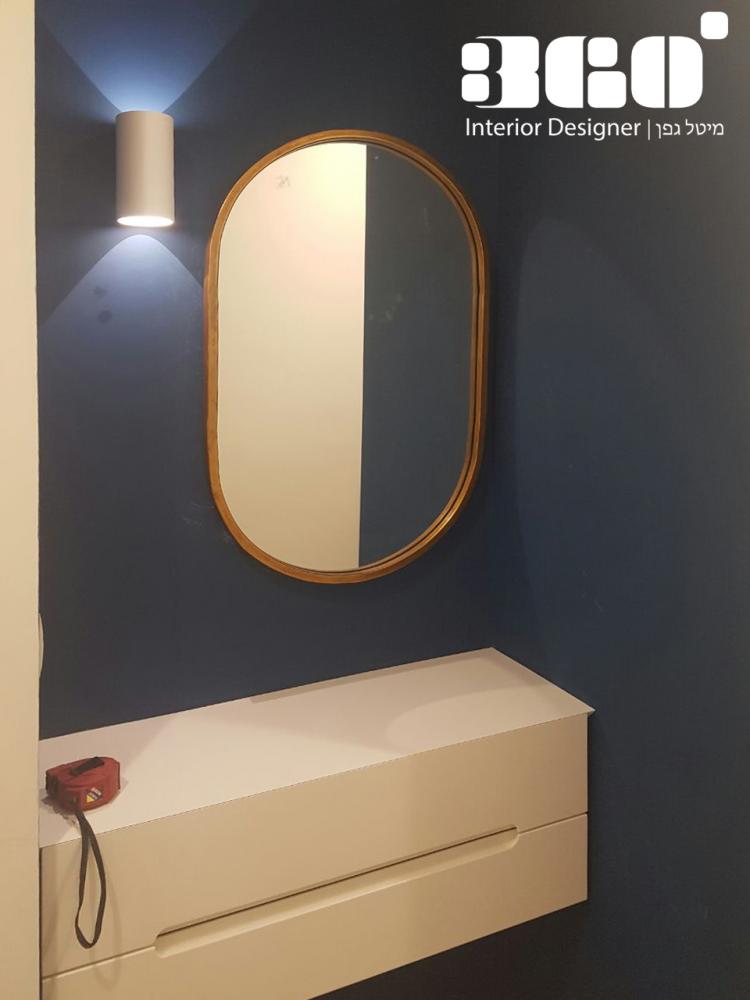 מראה במבואה