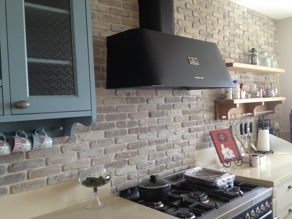 חיפוי קיר מטבח