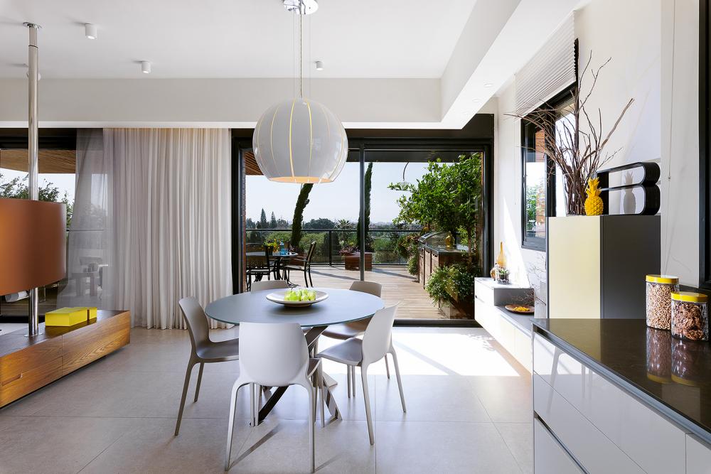 תכנון ועיצוב פנים לדירת גג דופלקס ברמת גן