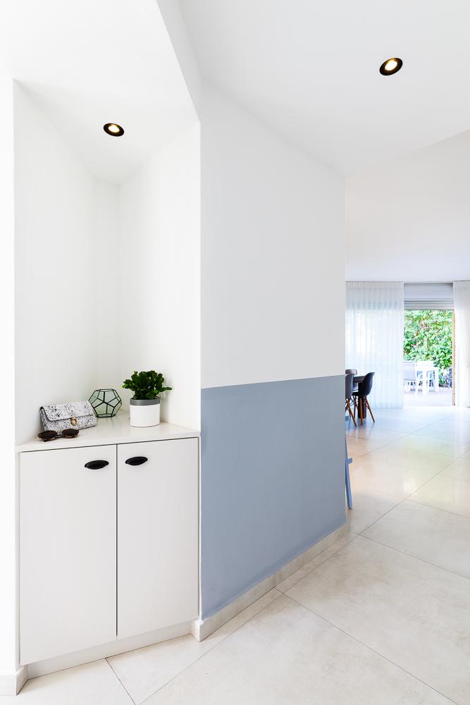 מבט מהמבואה