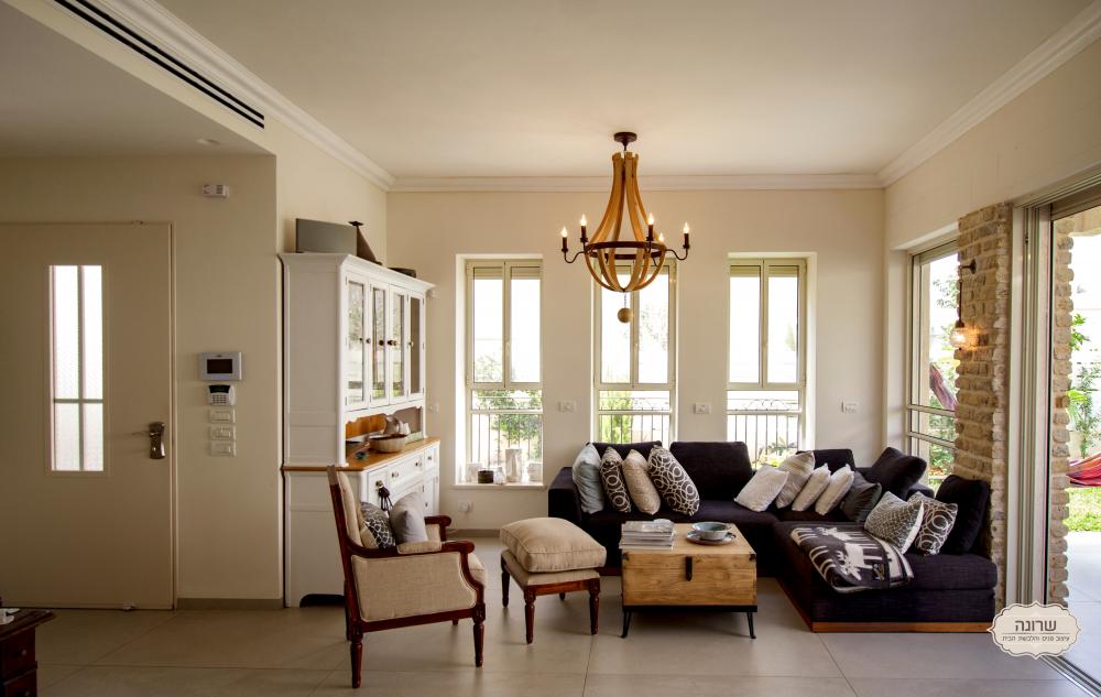 סלון בעיצוב קלאסי