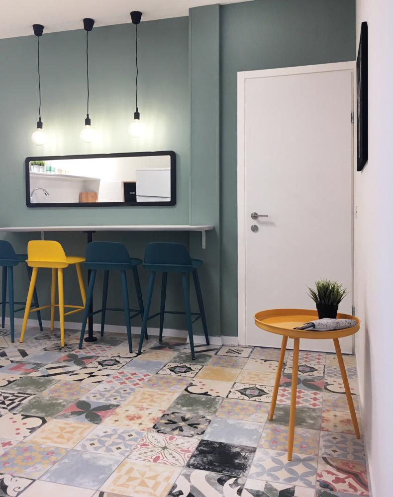 מבט מהכניסה