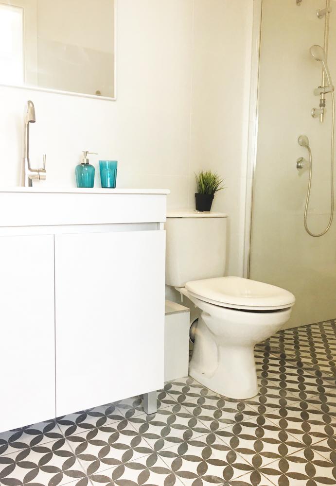 ח. רחצה לדוגמא