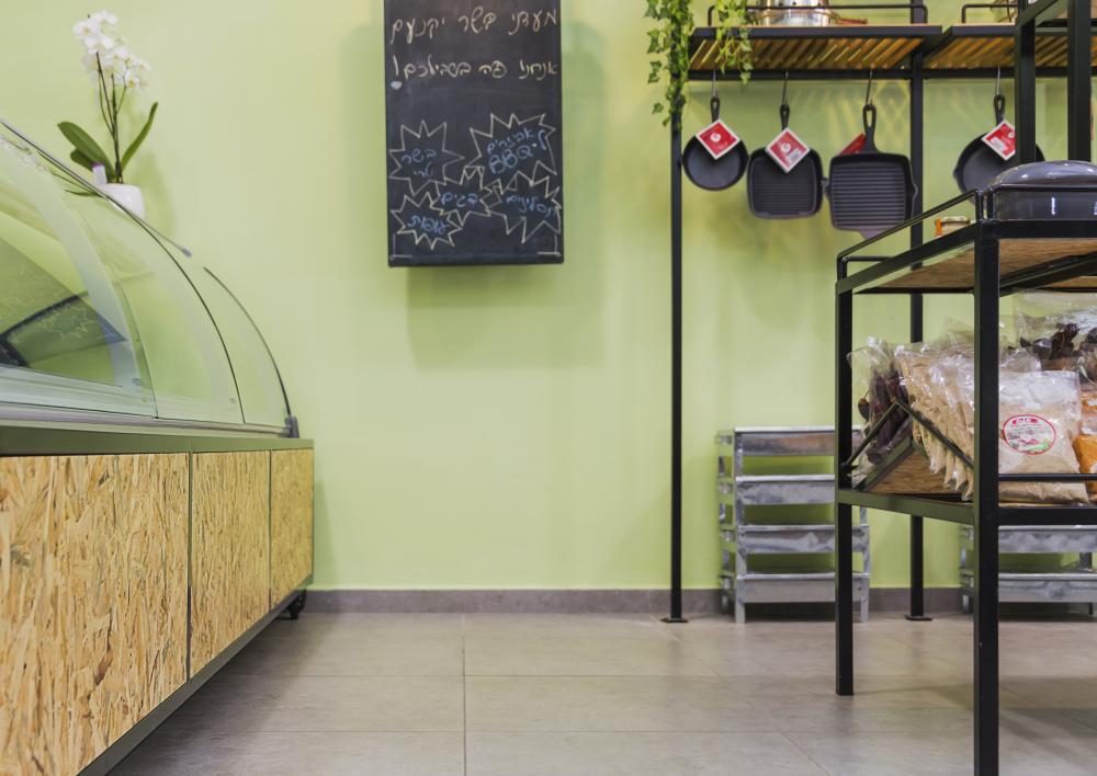 חיפוי לויטרינה לממכר בשר/דגים