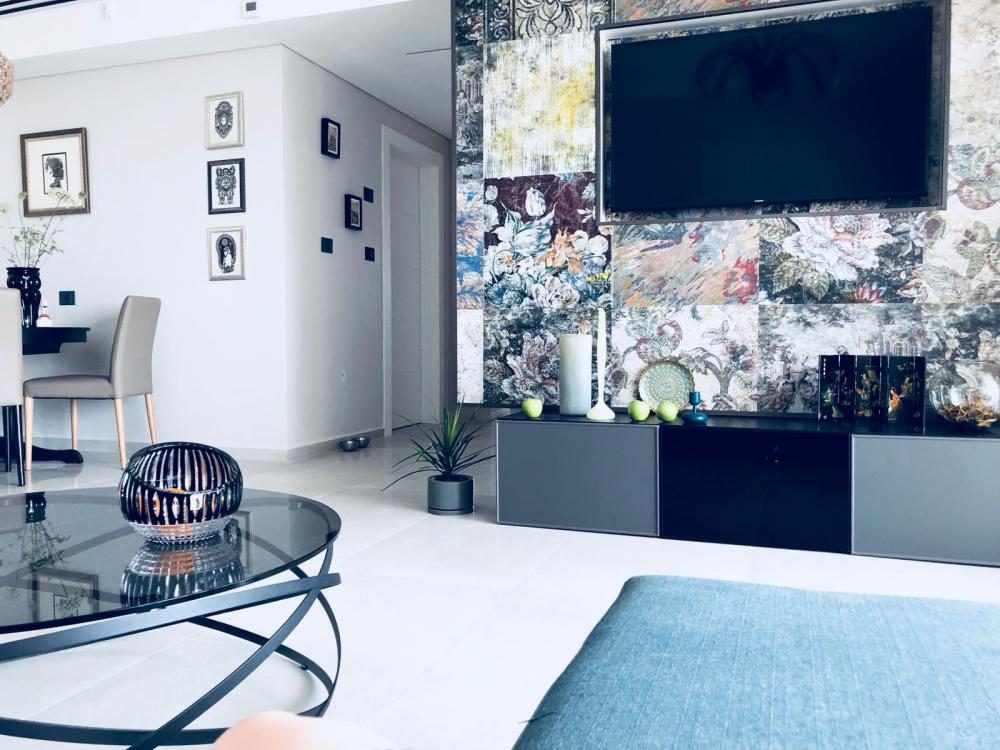 קיר טלויזיה