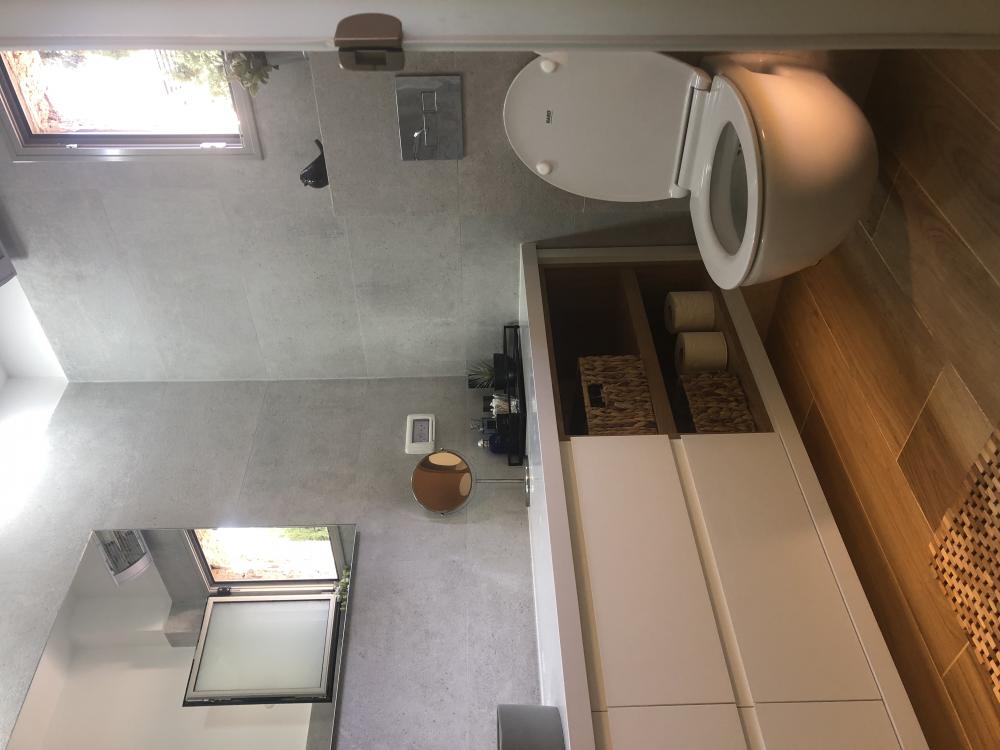 חדר רחצה הורים