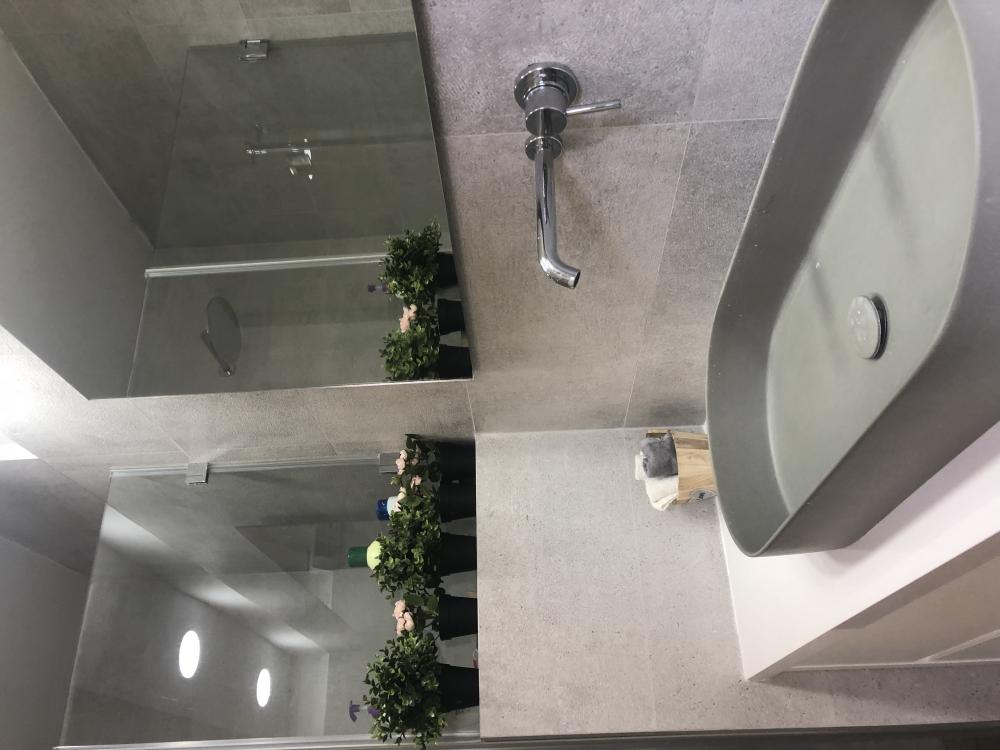 חדר רחצה הורים