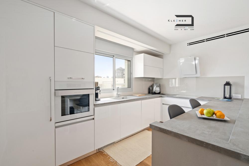 מטבח דירה מודרנית